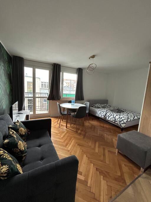 Klimatyczne Gniazdko Przy Rynku Apartment Wroclaw Exterior photo